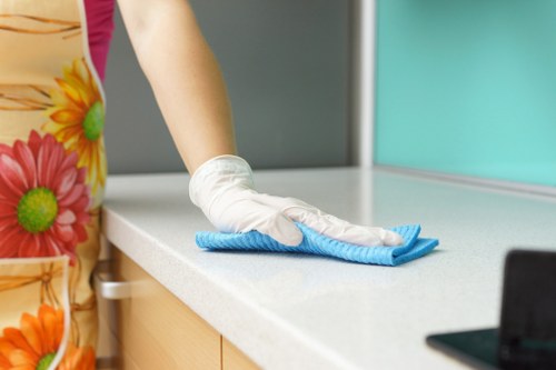 Professional end of tenancy cleaning in a Crystal Palace home kitchen